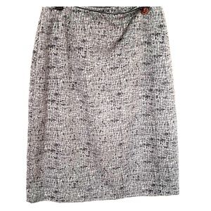Gray pencil skirt